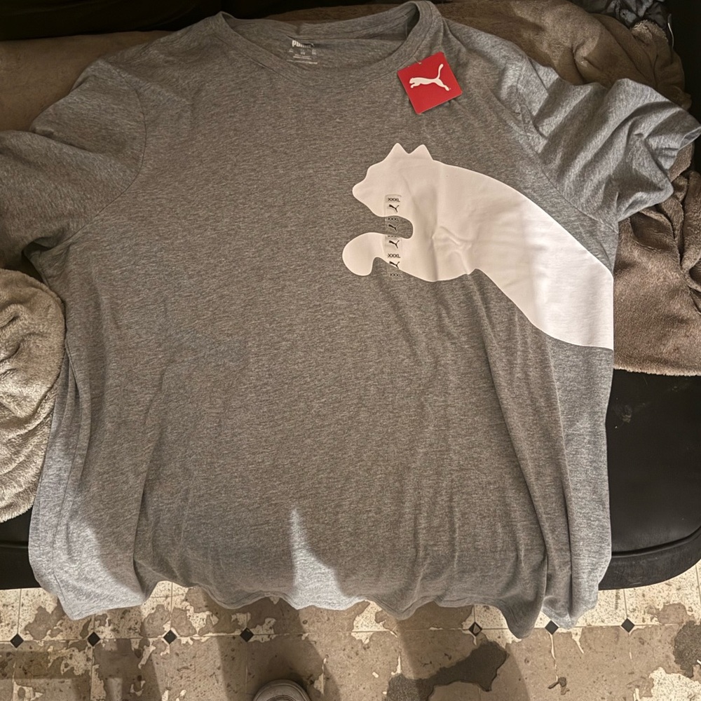 Puma Heather Gray Tee with Iconic White Emblem
